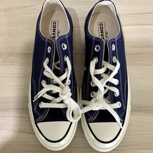 NWOB!! Size 8 Converse Chuck Taylor 70 All Star Low Top Sneaker Unisex- Navy